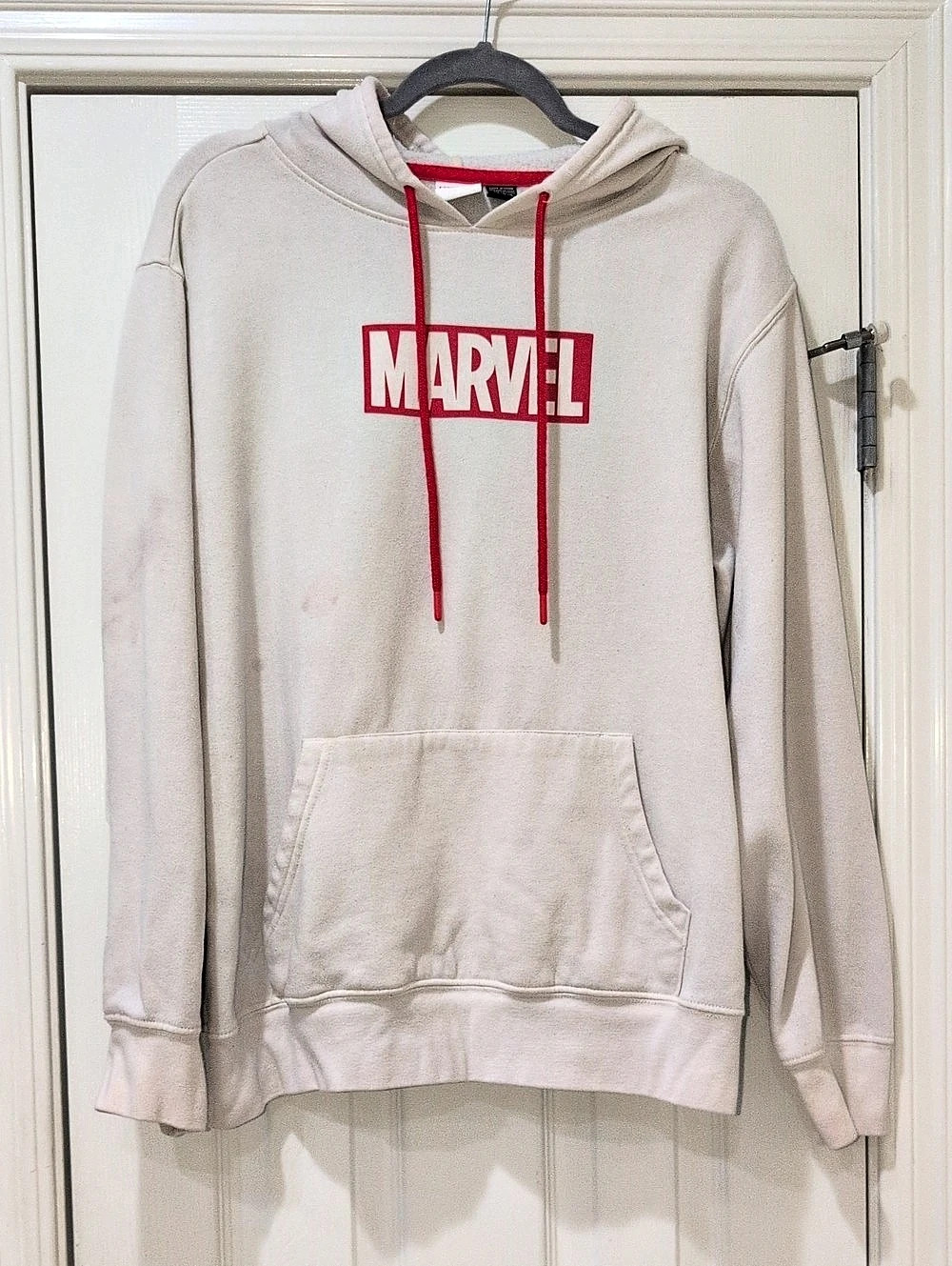 Marvel Graphic Hoodie in Cream & Red Size Large